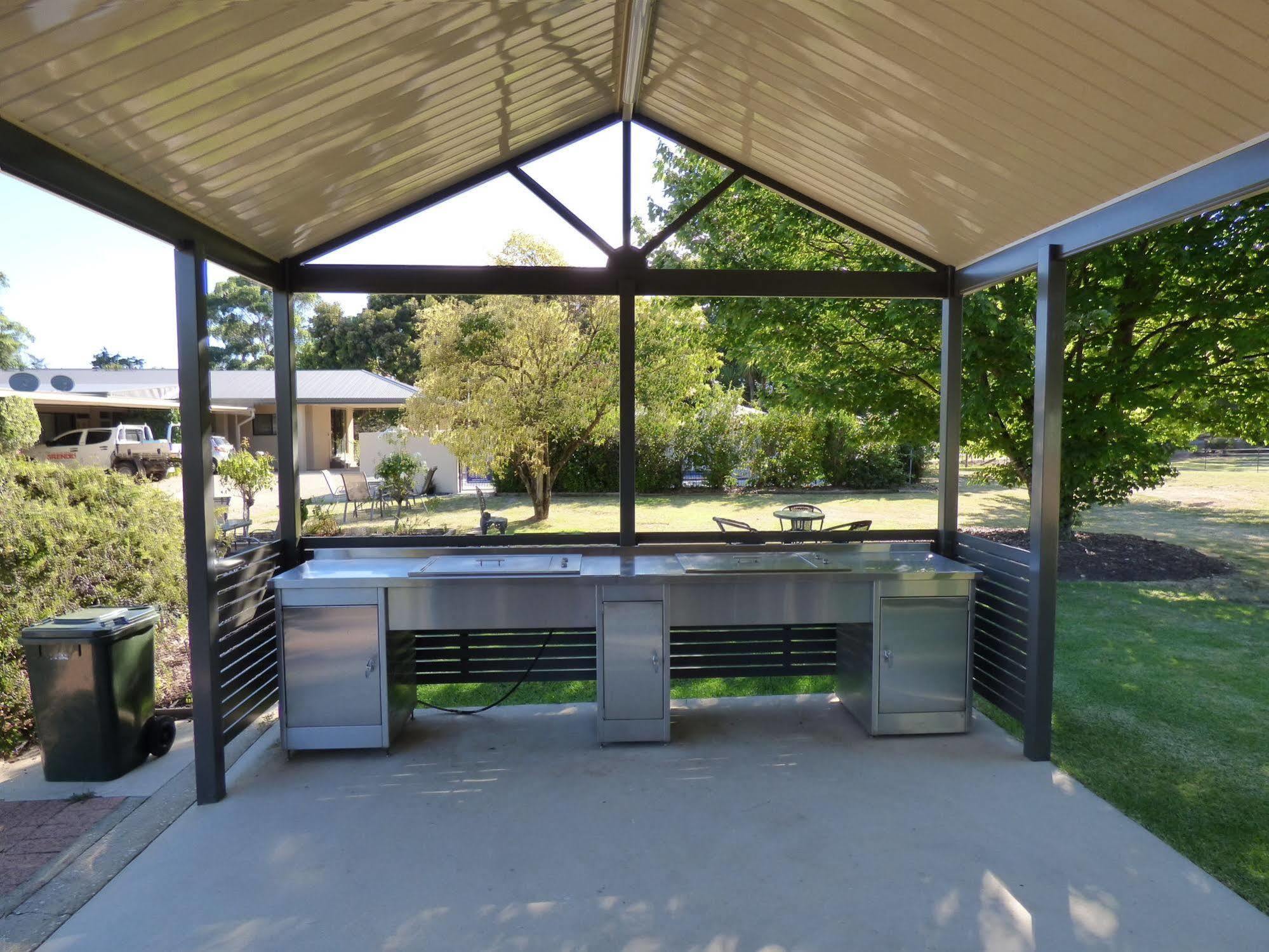 Beechworth Motor Inn Exterior photo